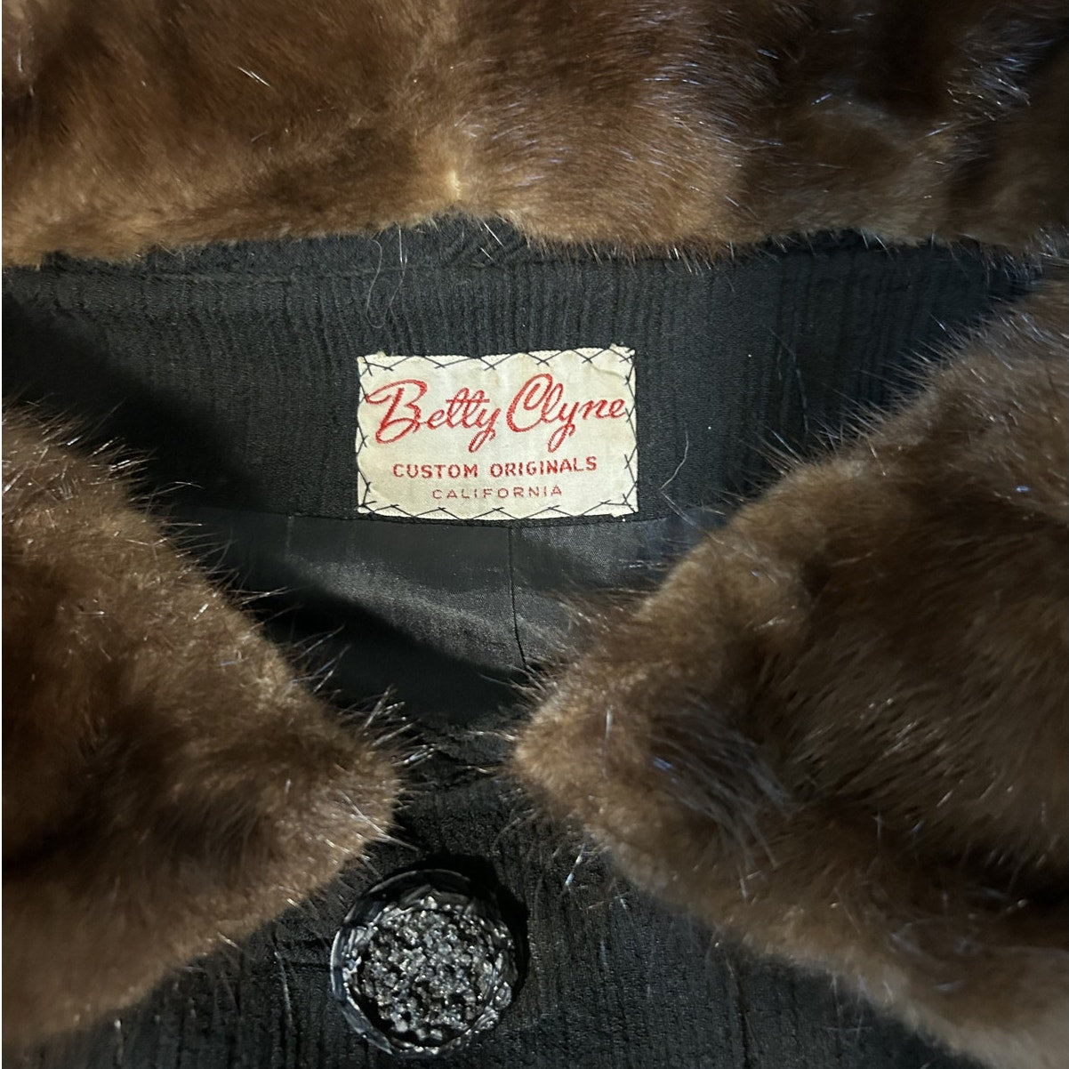 Women’s Vintage Betty Clyne Custom Originals Fur Collar Midi Coat