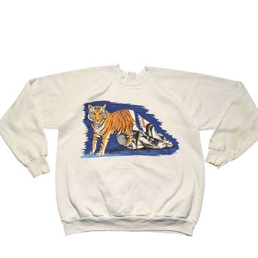 Fruit Of The Loom White Graphitti Graphics Tiger FedEx Sweater